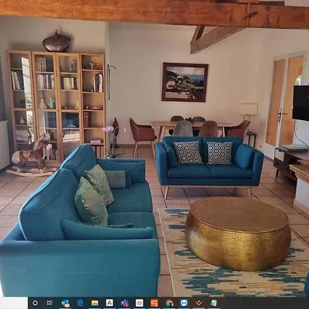 207 Super Villa Avec Piscine