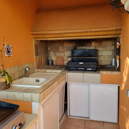207 Super Villa Avec Piscine Appartement